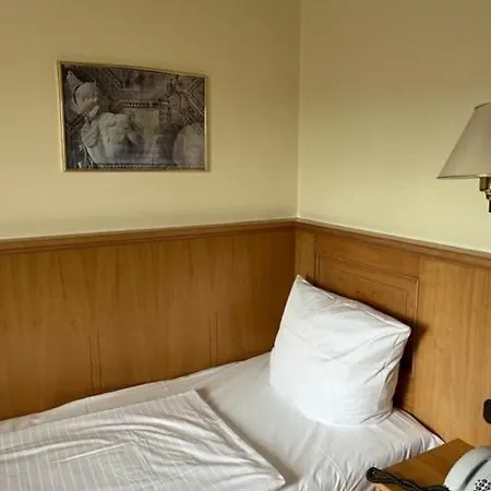 Roemischer Kaiser 3* Trier