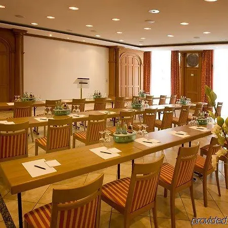 Roemischer Kaiser Otel 3*